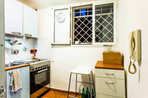 Kitchen Sink and Gas Stove - Pigneto65 - Your home in Rome